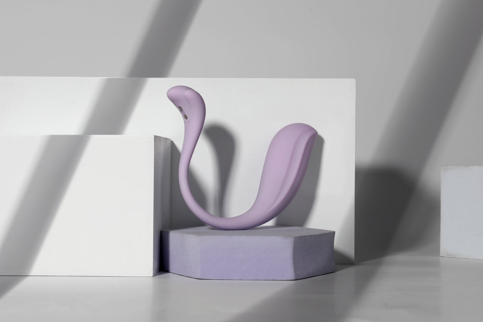Svakom - Phoenix Neo 2 App-Controlled Wearable Couples Vibrator
