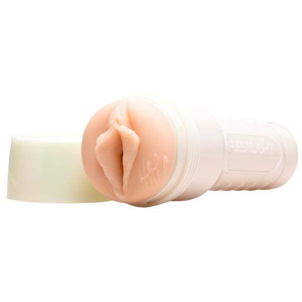 Fleshlight - Fleshlight Girls Maitland Ward Lotus Masturbator (Toy Meets World) - Masturbator Vagina (Non Vibration) Durio.sg