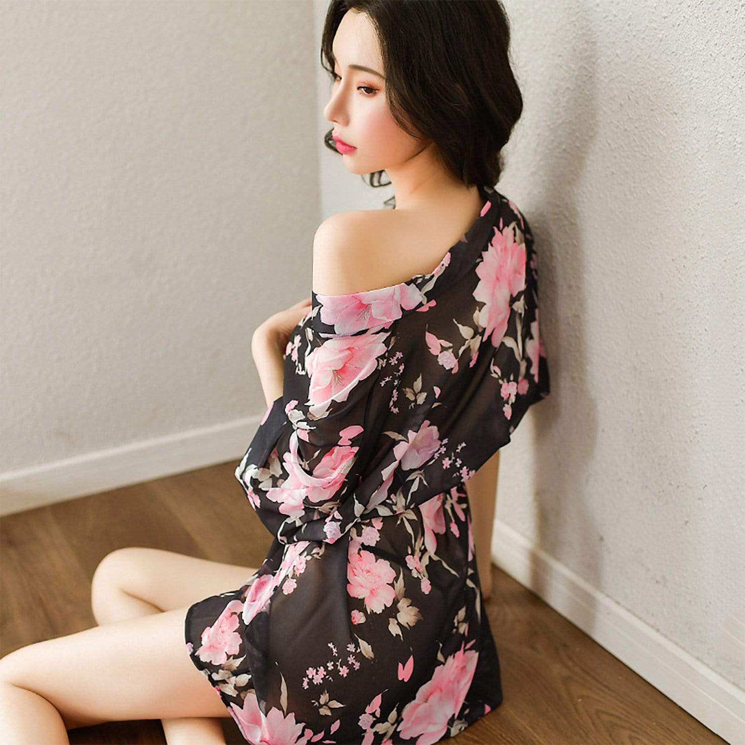 Garden - Robe Japanese Kimono Costume (Black) - Costumes Durio.sg