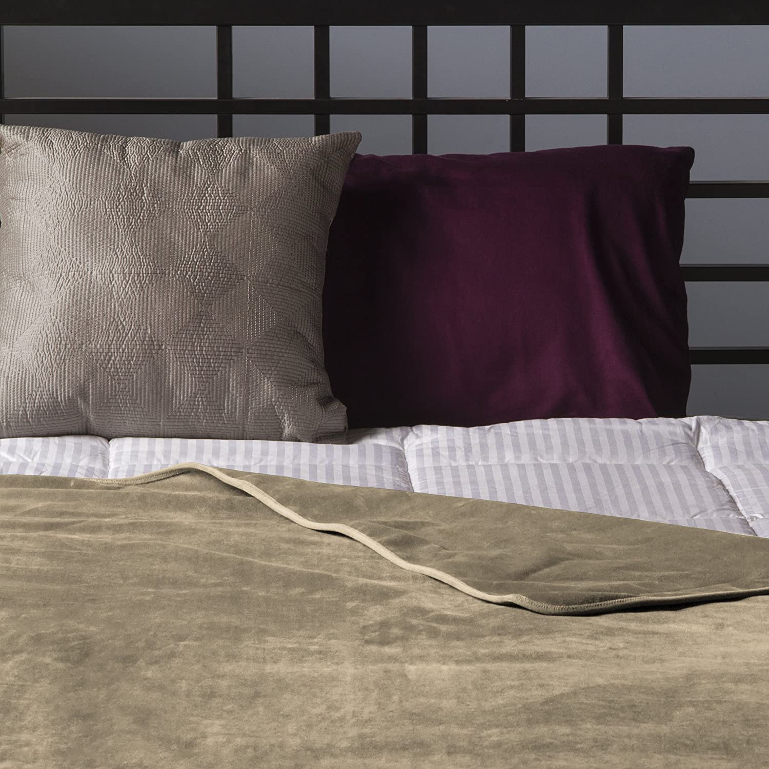 Liberator - Fascinator Lush Throw Bedroom Adventure Gear Regular Size (Velvish Buckwheat) - Sex Furnitures Durio.sg