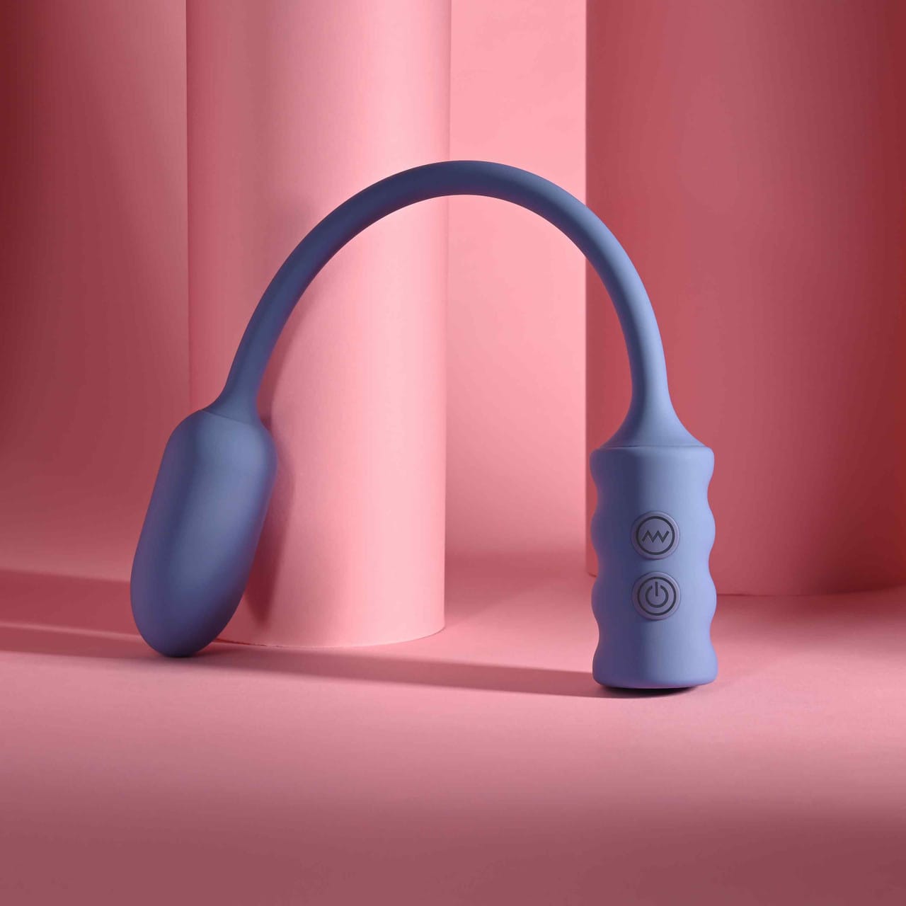 Gender X - Egg-streme Rechargeable Clitoral Vibrating Egg (Blue) GX1004 Durio.sg