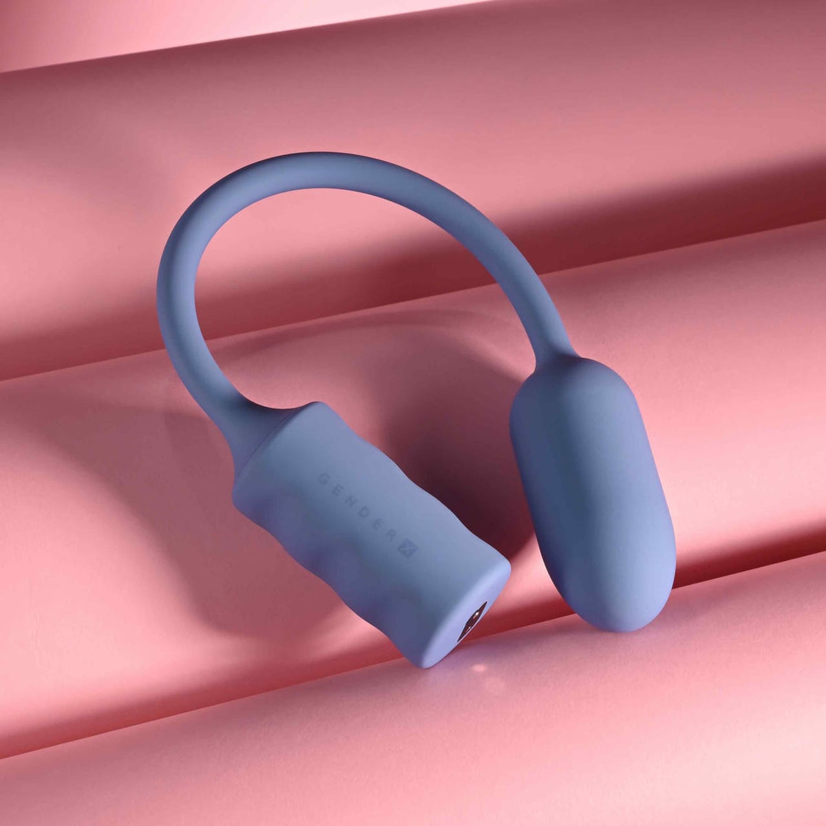 Gender X - Egg-streme Rechargeable Clitoral Vibrating Egg (Blue) GX1004 Durio.sg