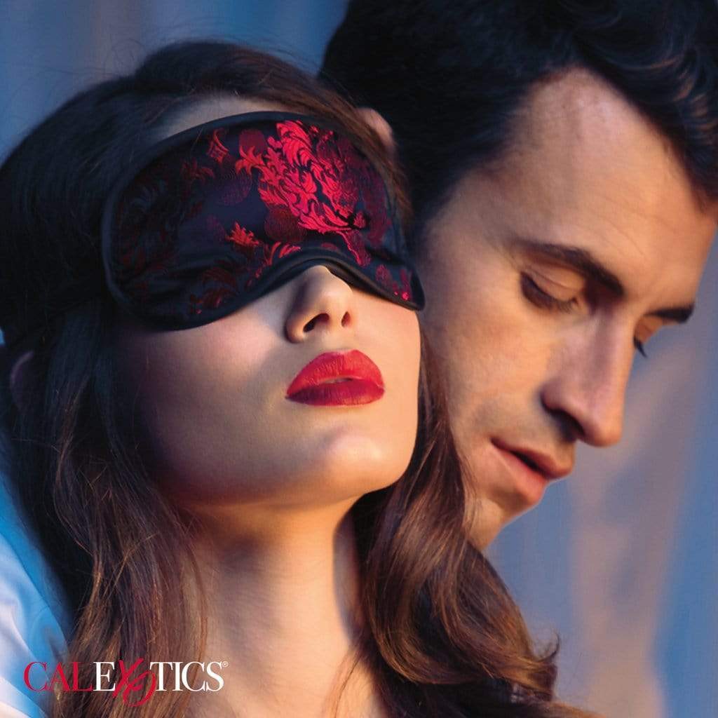 California Exotics - Scandal Blackout Eye Mask (Red) -  Mask (Blind)  Durio.sg