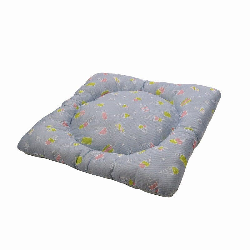 DoggyMan - Hayashi Cools Zabuton Ice Biyori Cooling Anti Bacterial Pet Bed - Gray Pet Bed 4976555916546 Durio.sg