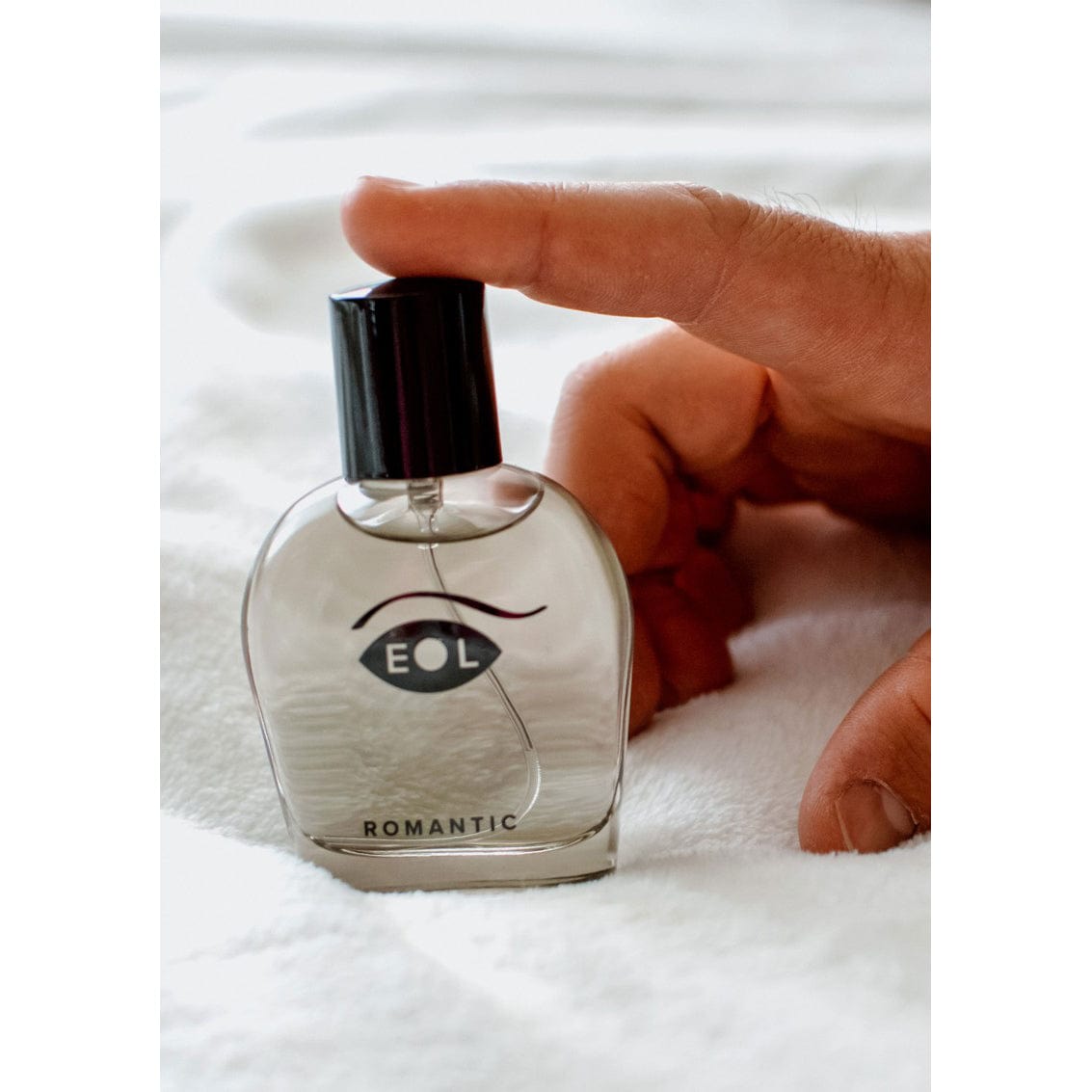 Eye of Love - Romantic Pheromone Cologne Spray For Him 50ml -  Pheromones  Durio.sg