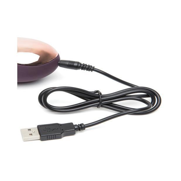Fifty Shades Freed - Sweet Release Rechargeable Clitoral Suction Stimulator (Grey) -  G Spot Dildo (Vibration) Rechargeable  Durio.sg