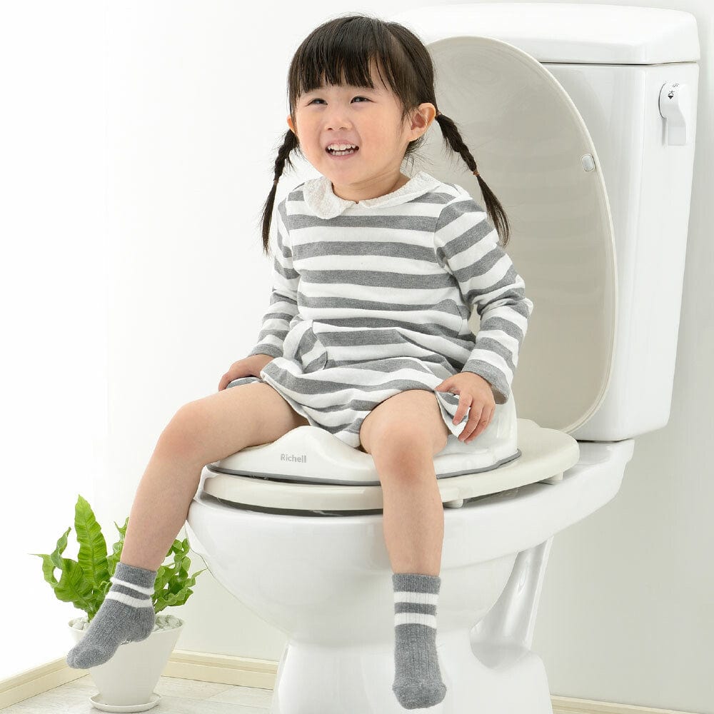 Richell - Pottis Potty Booster Seat Toddler Potty Training -  Baby Potties  Durio.sg