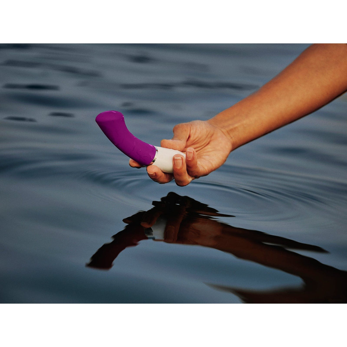 LELO - Gigi 3 G Spot Vibrator CherryAffairs