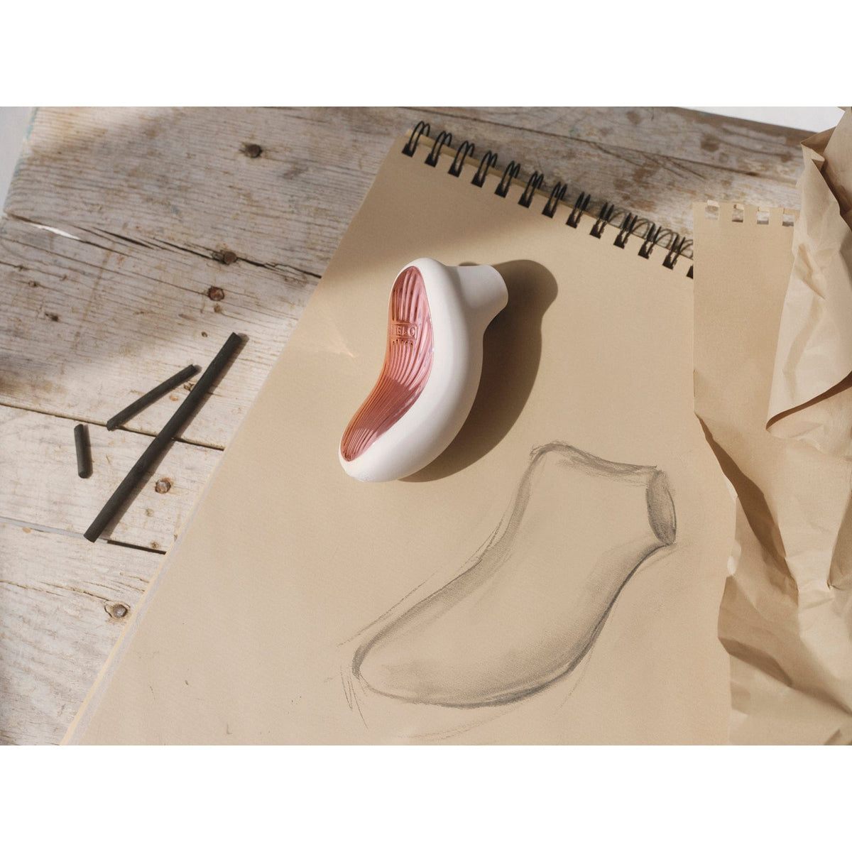 LELO - Sona 3 App-Controlled Sonic Clitoral Air Masaager Durio.sg