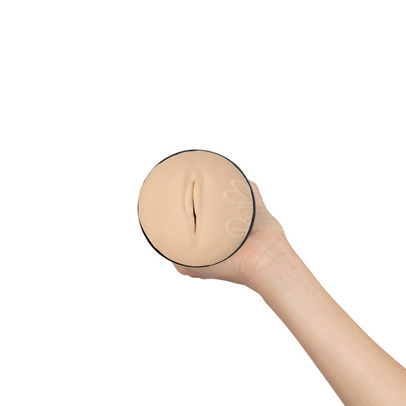 Kiiroo - Stars Collection Strokers Feel Rae Lil Black ผู้สำเร็จความใคร่ด้วยตนเอง (สีเบจ)